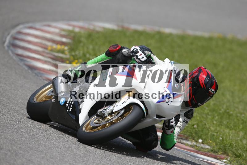 /Archiv-2024/29 12.06.2024 MOTO.CH Track Day ADR/Gruppe rot/73